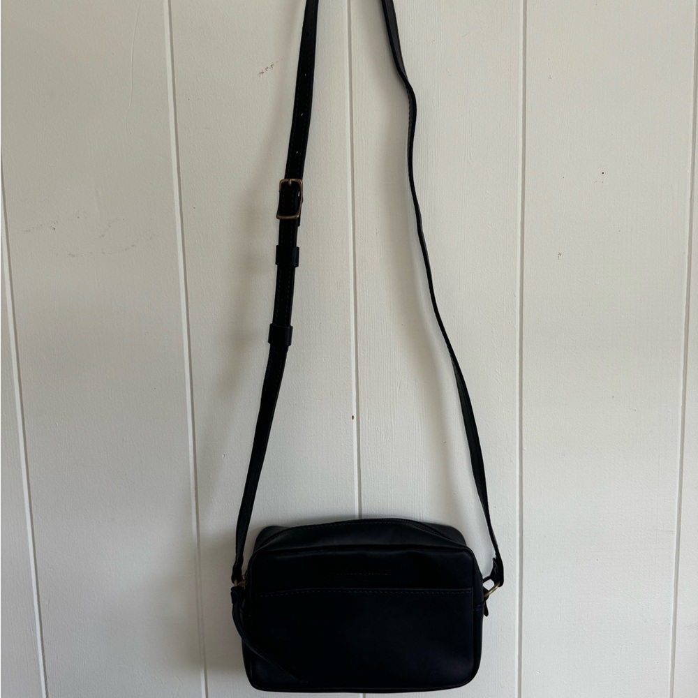 Portland Leather Black CAMERA BAG PURSE BNWOT - Picture 7 of 16